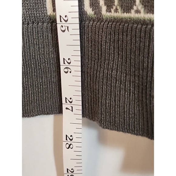 Disney Parks Ugly Christmas Sweater Mickey Mouse Reindeer Sleigh Fair Isle Men L - Picture 12 of 12